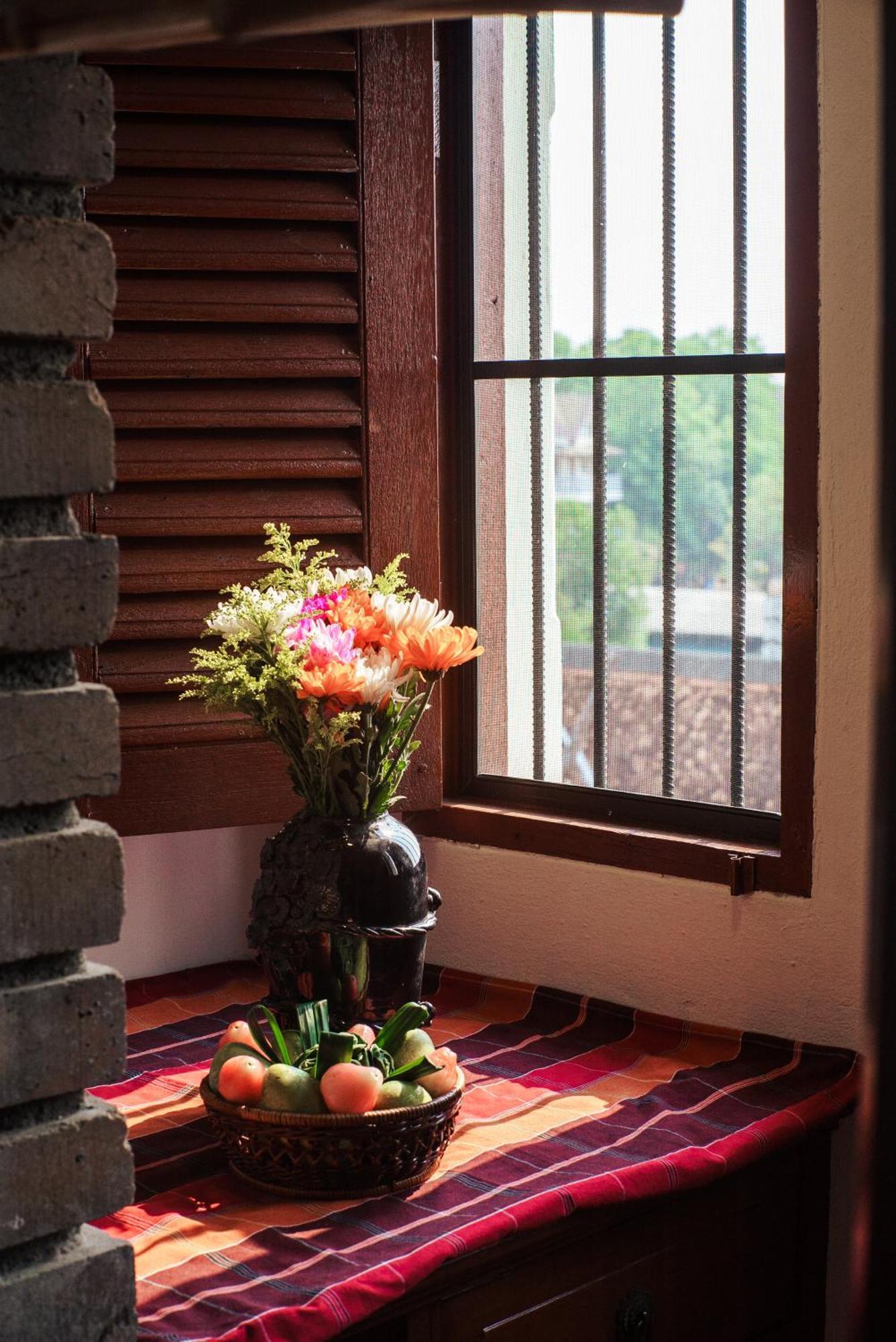 Hotel Fong Lee Cc Lampang Exterior foto