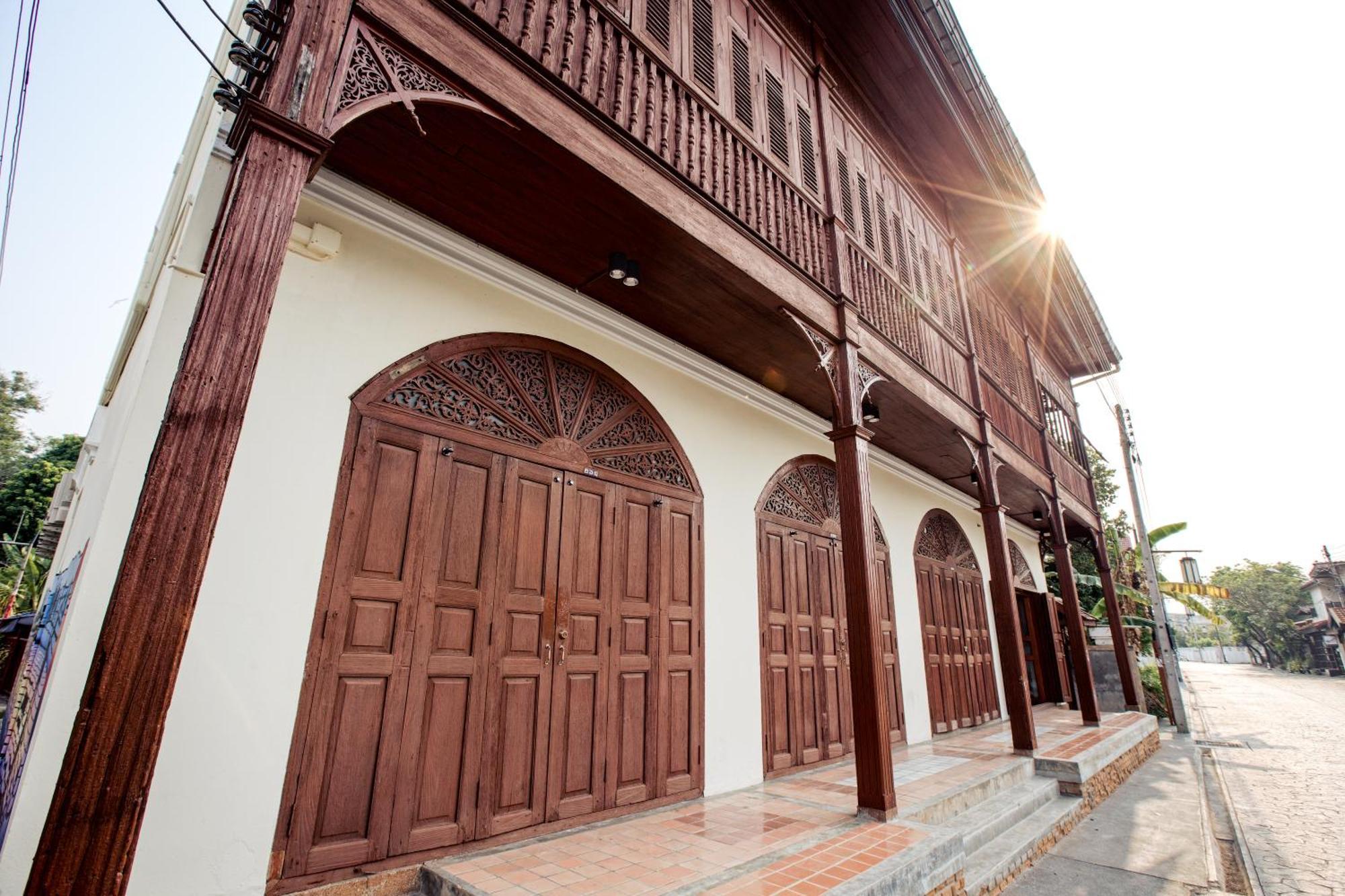 Hotel Fong Lee Cc Lampang Exterior foto