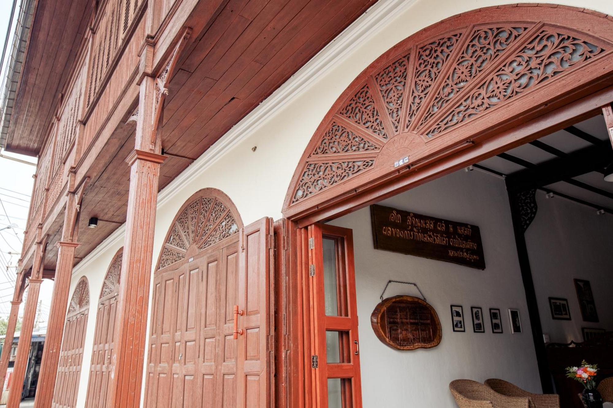 Hotel Fong Lee Cc Lampang Exterior foto